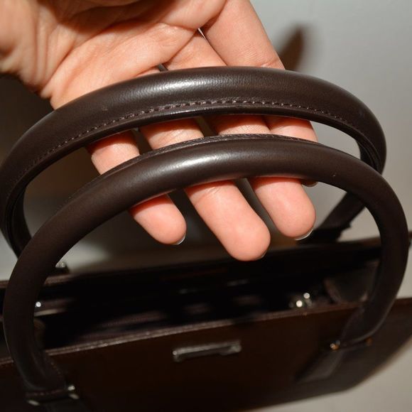 𝅺burberry Satchel - Picture 14 of 15